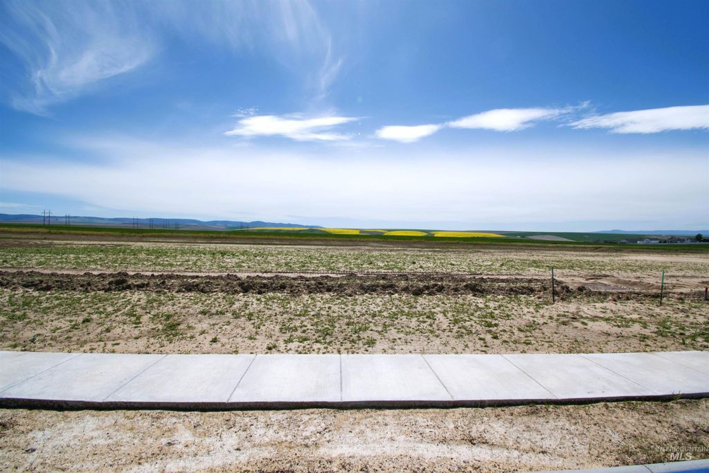 Lot 4 Block 8 Skyview Estates Phase Iv, Lewiston, ID 83501 photo 2