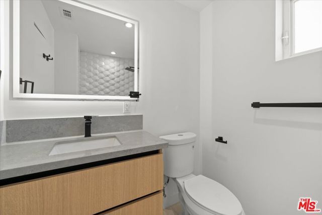 839 N Mccadden Pl BB, Los Angeles, CA 90038