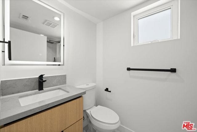 839 N Mccadden Pl BB, Los Angeles, CA 90038