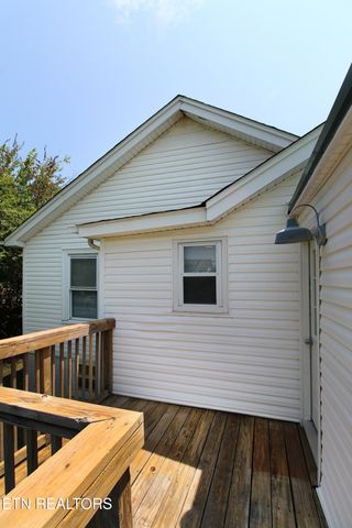 1361 Dalton St, Alcoa, TN 37701