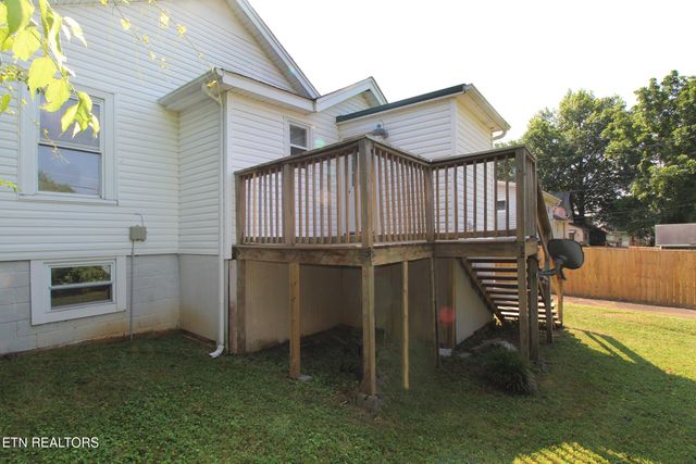1361 Dalton St, Alcoa, TN 37701