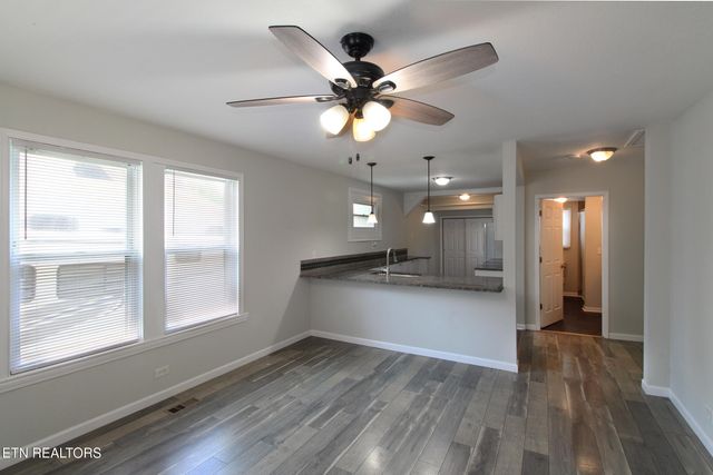 1361 Dalton St, Alcoa, TN 37701