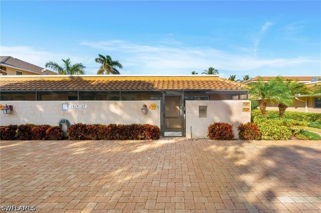 1521 Chesapeake AVE B2, Naples, FL 34102