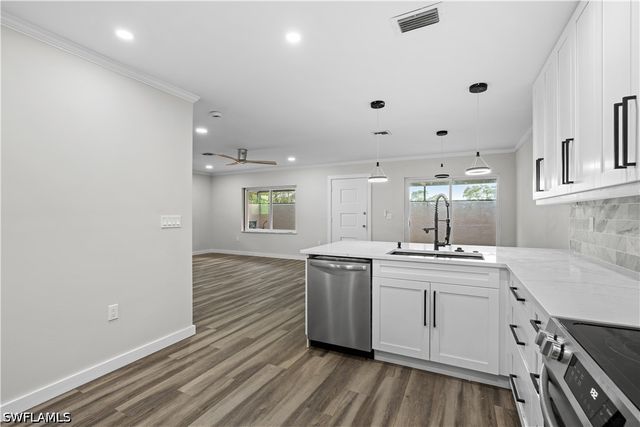1521 Chesapeake AVE B2, Naples, FL 34102