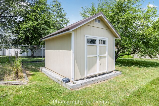 379 Fox Trail Drive, Bourbonnais, IL 60914