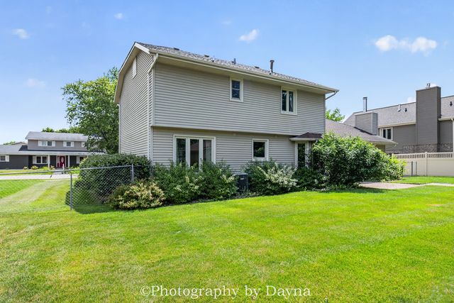 379 Fox Trail Drive, Bourbonnais, IL 60914