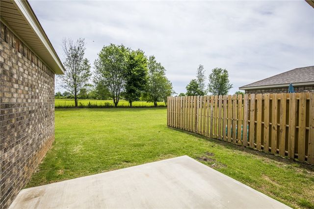 114 Alder Street, Pea Ridge, AR 72751