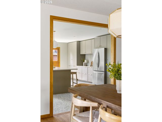 7300 Ne SACRAMENTO St, Portland, OR 97213
