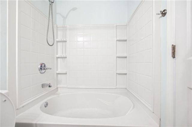 5606 Union Pointe Drive, Union City, GA 30291