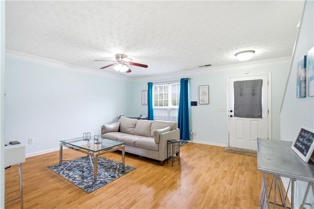 5606 Union Pointe Drive, Union City, GA 30291