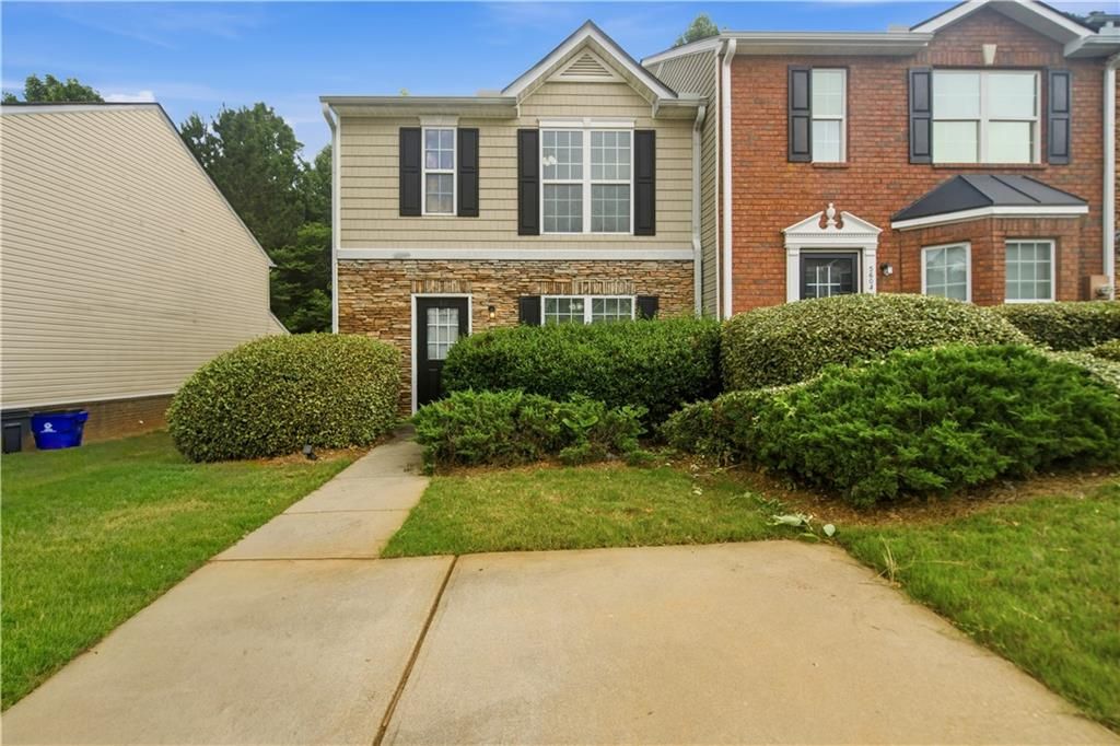 5606 Union Pointe Drive, Union City, GA 30291
