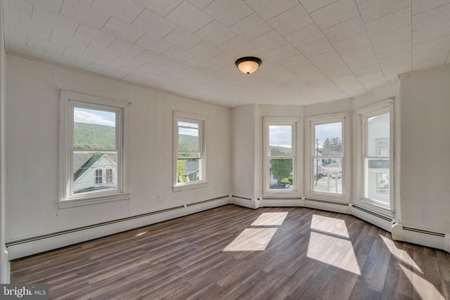 311 VINE ST, Williamstown, PA 17098