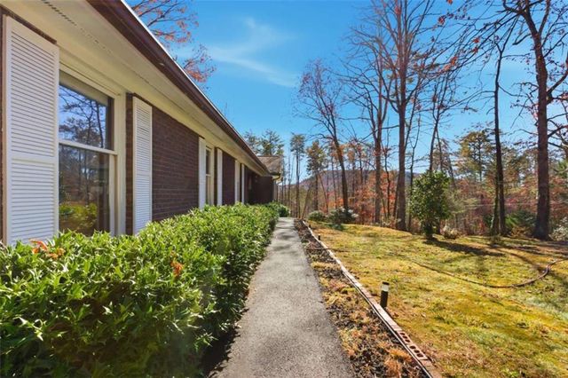 110 Covered Bridge Road, Sautee Nacoochee, GA 30571