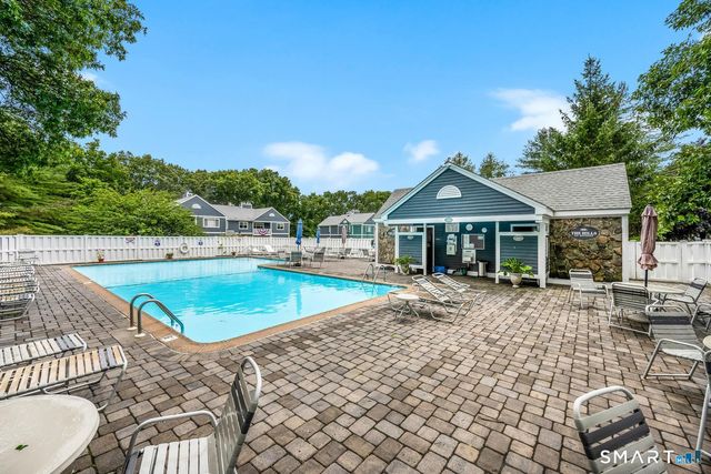 215 Windgate Circle E, Monroe, CT 06468