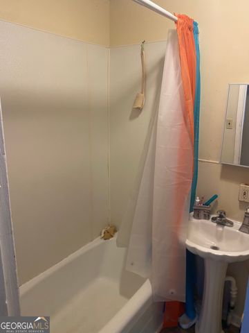 105 Daphney Street SE, Milledgeville, GA 31061