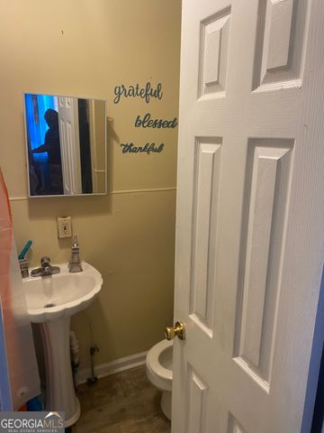 105 Daphney Street SE, Milledgeville, GA 31061