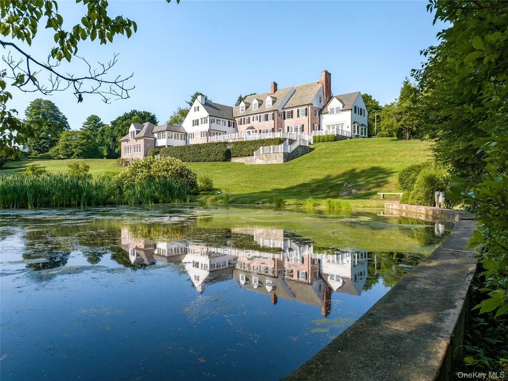 25 Hilltop Place, Rye, NY 10580 — exterior