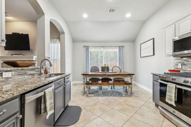 9208 Norfolk Lane, Mckinney, TX 75071