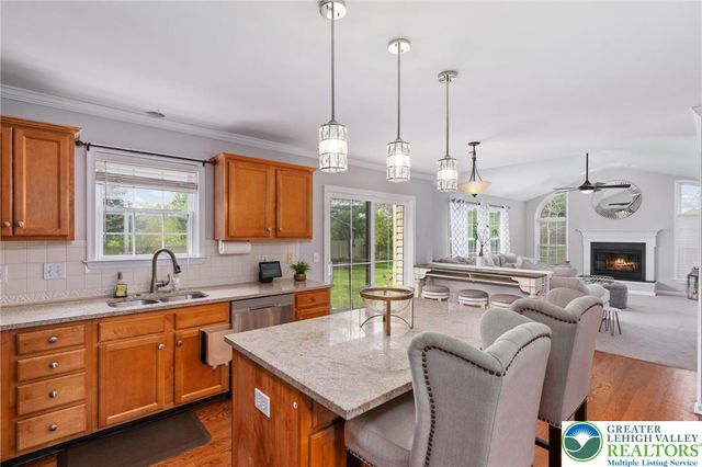 2190 Beechwood Street, Upper Macungie Twp, PA 18069