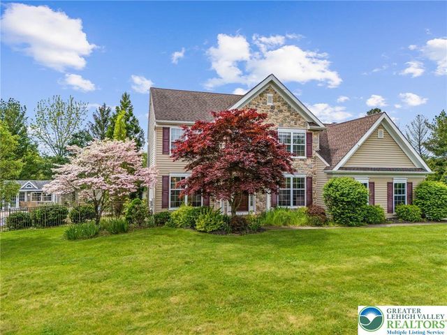 2190 Beechwood Street, Upper Macungie Twp, PA 18069
