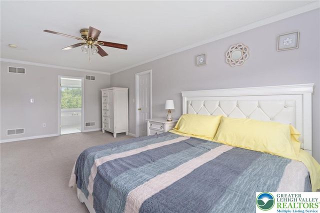 2190 Beechwood Street, Upper Macungie Twp, PA 18069