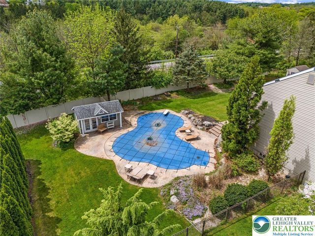 2190 Beechwood Street, Upper Macungie Twp, PA 18069