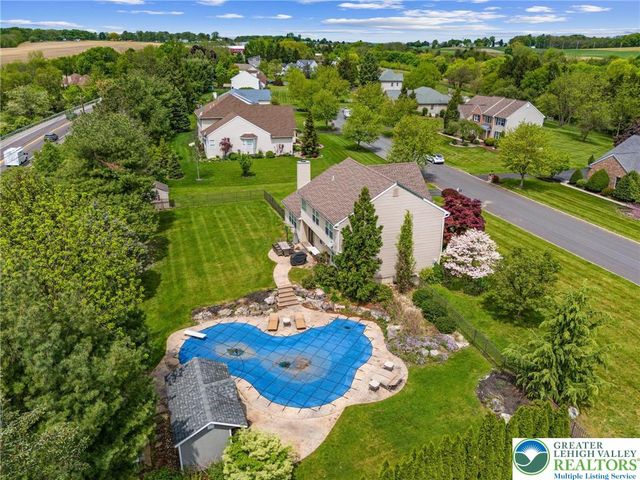 2190 Beechwood Street, Upper Macungie Twp, PA 18069