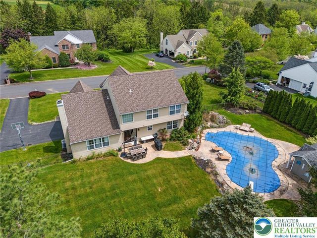 2190 Beechwood Street, Upper Macungie Twp, PA 18069