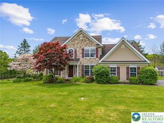 2190 Beechwood Street, Upper Macungie Twp, PA 18069