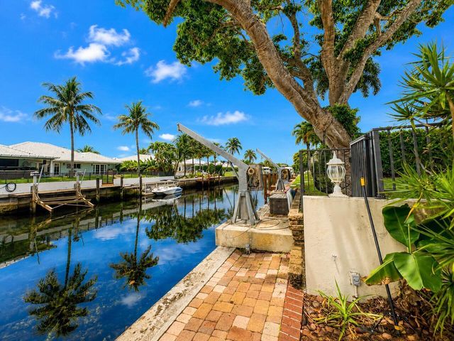 1111 SW Pepperridge Terrace, Boca Raton, FL 33486