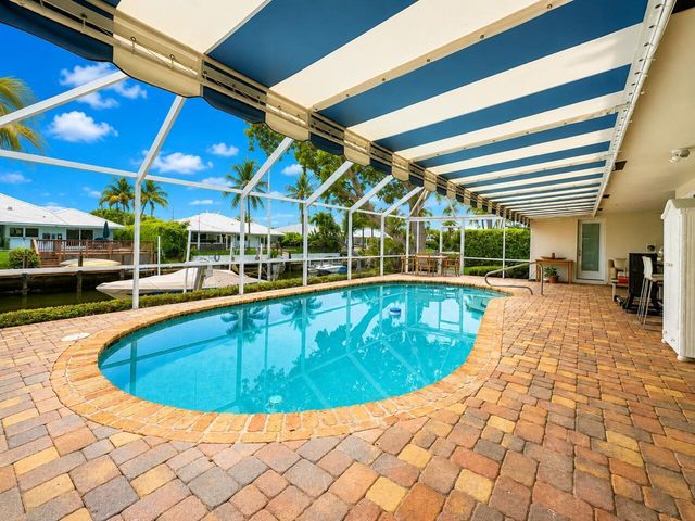 1111 SW Pepperridge Terrace, Boca Raton, FL 33486
