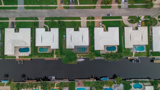 1111 SW Pepperridge Terrace, Boca Raton, FL 33486