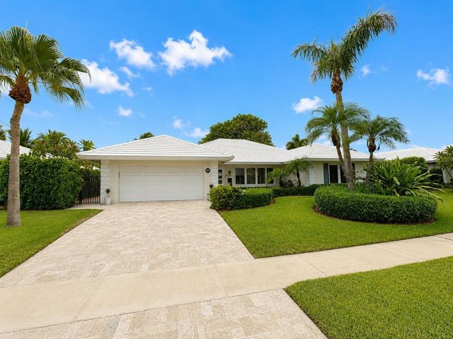 1111 SW Pepperridge Terrace, Boca Raton, FL 33486