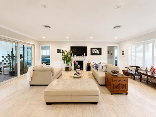 1111 SW Pepperridge Terrace, Boca Raton, FL 33486