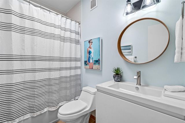 70 CALLE ARRECIFE, Dorado, PR 00646