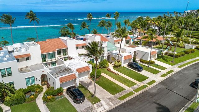 70 CALLE ARRECIFE, Dorado, PR 00646