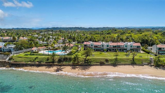 70 CALLE ARRECIFE, Dorado, PR 00646