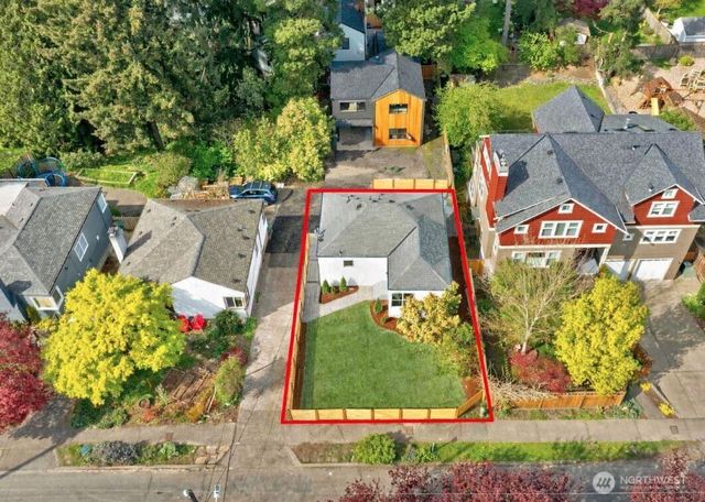 828 NE 95th Street, Seattle, WA 98115