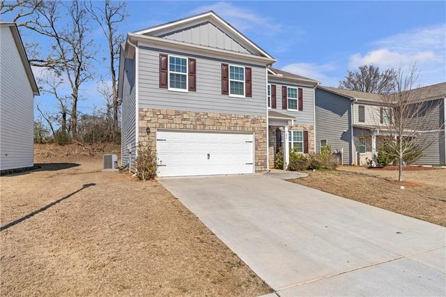 296 Walnut Grove Way, Pendergrass, GA 30567