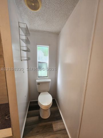 11908 Cove Pl B, Boca Raton, FL 33428