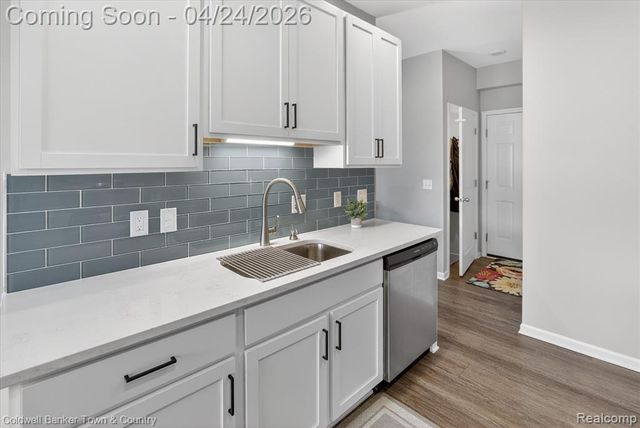 454 Maple Cove Circle 19, Saline, MI 48176