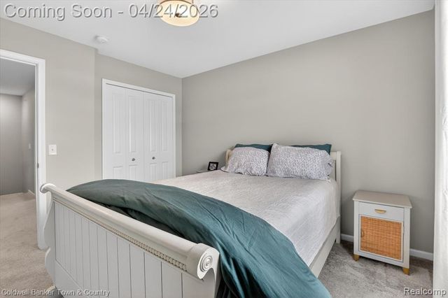 454 Maple Cove Circle 19, Saline, MI 48176
