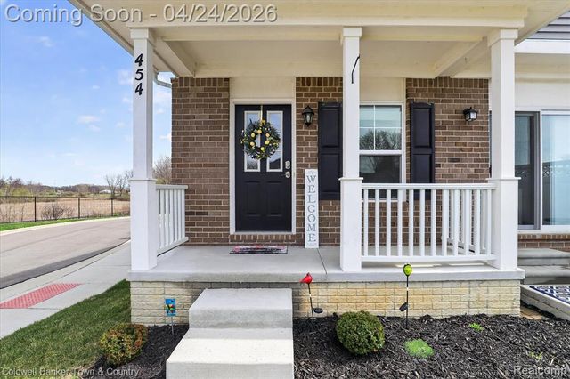 454 Maple Cove Circle 19, Saline, MI 48176