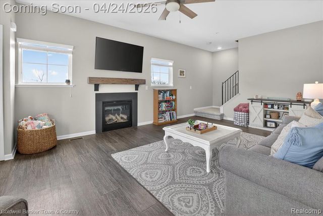 454 Maple Cove Circle 19, Saline, MI 48176