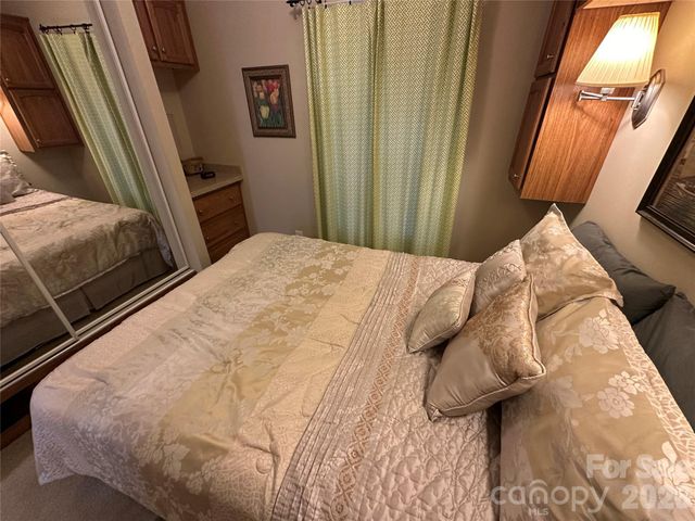 108 Hummingbird Circle, New London, NC 28127