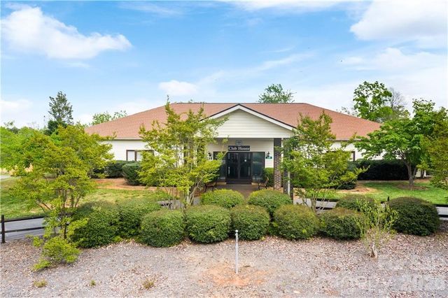 108 Hummingbird Circle, New London, NC 28127
