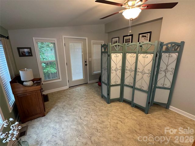 108 Hummingbird Circle, New London, NC 28127