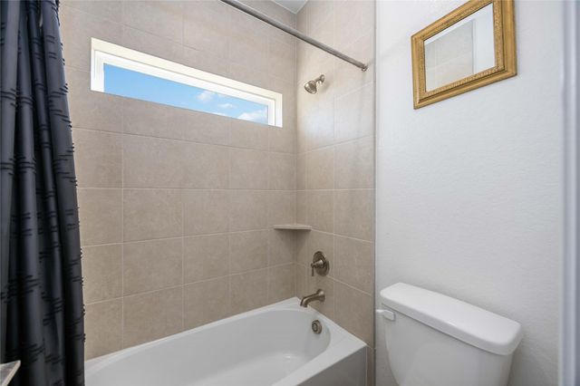 4005 Wildflower Place, Waller, TX 77484