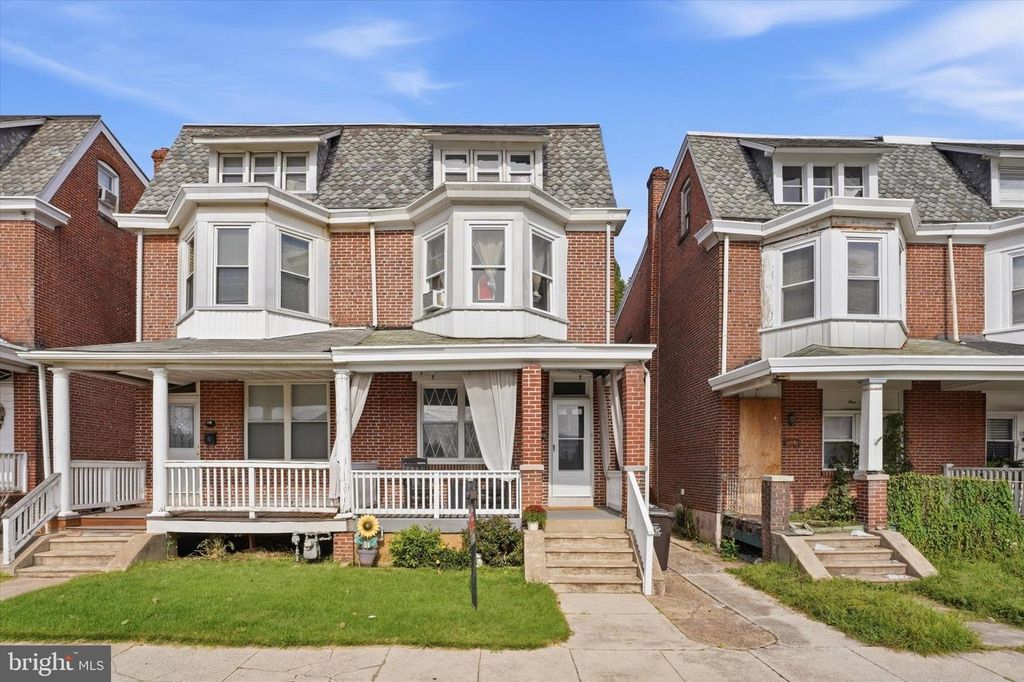 117 W WOOD ST, Norristown, PA 19401 — exterior