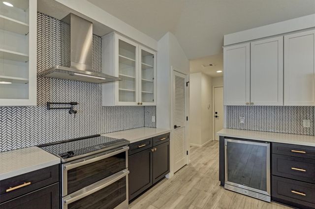 14696 Diamondhead S, Conroe, TX 77356